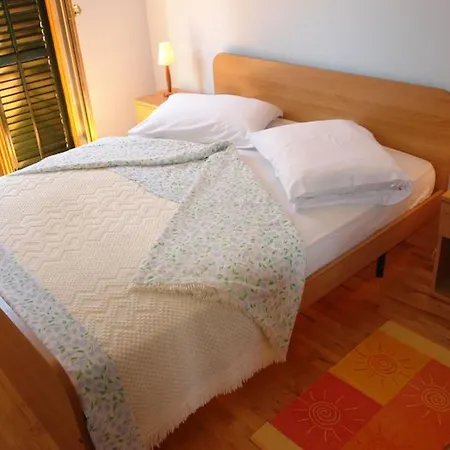 Casiopea Apartment *