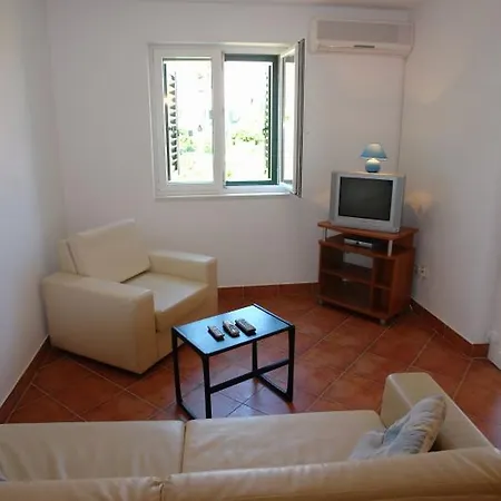 Casiopea Apartment *