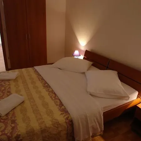Apartment Casiopea Postira